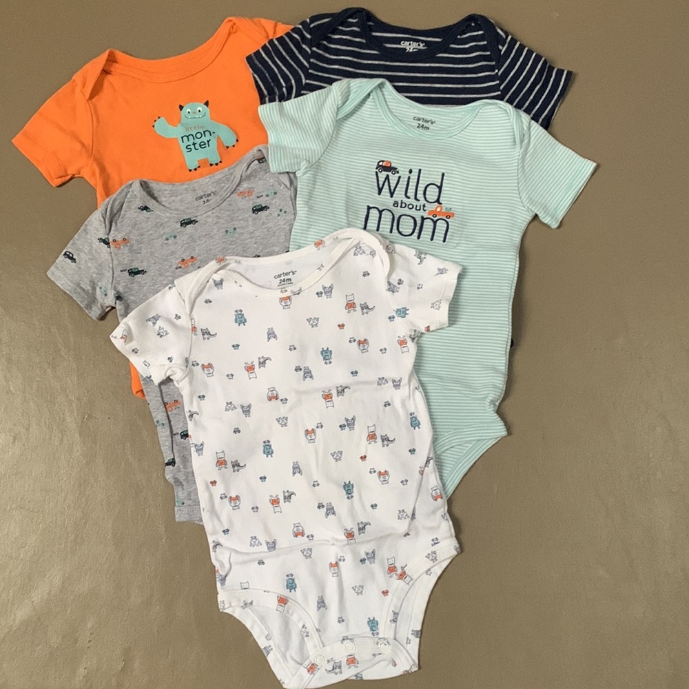 Carter’s 24 month boys monster & cars onesie bodysuits 5 piece set